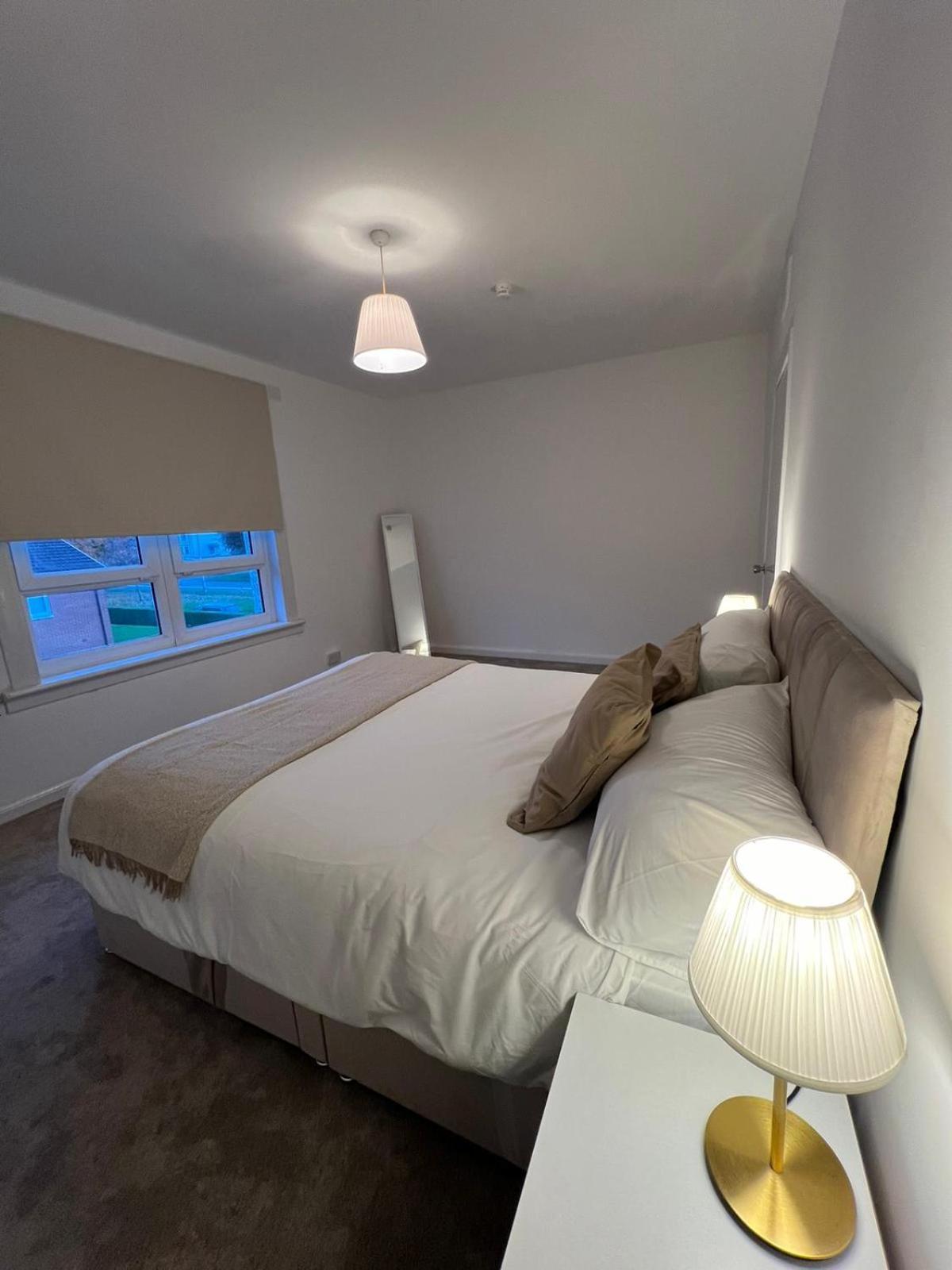 Archillects Entire Two Bedroom Comfy House - Free Parking Glasgow Exterior foto